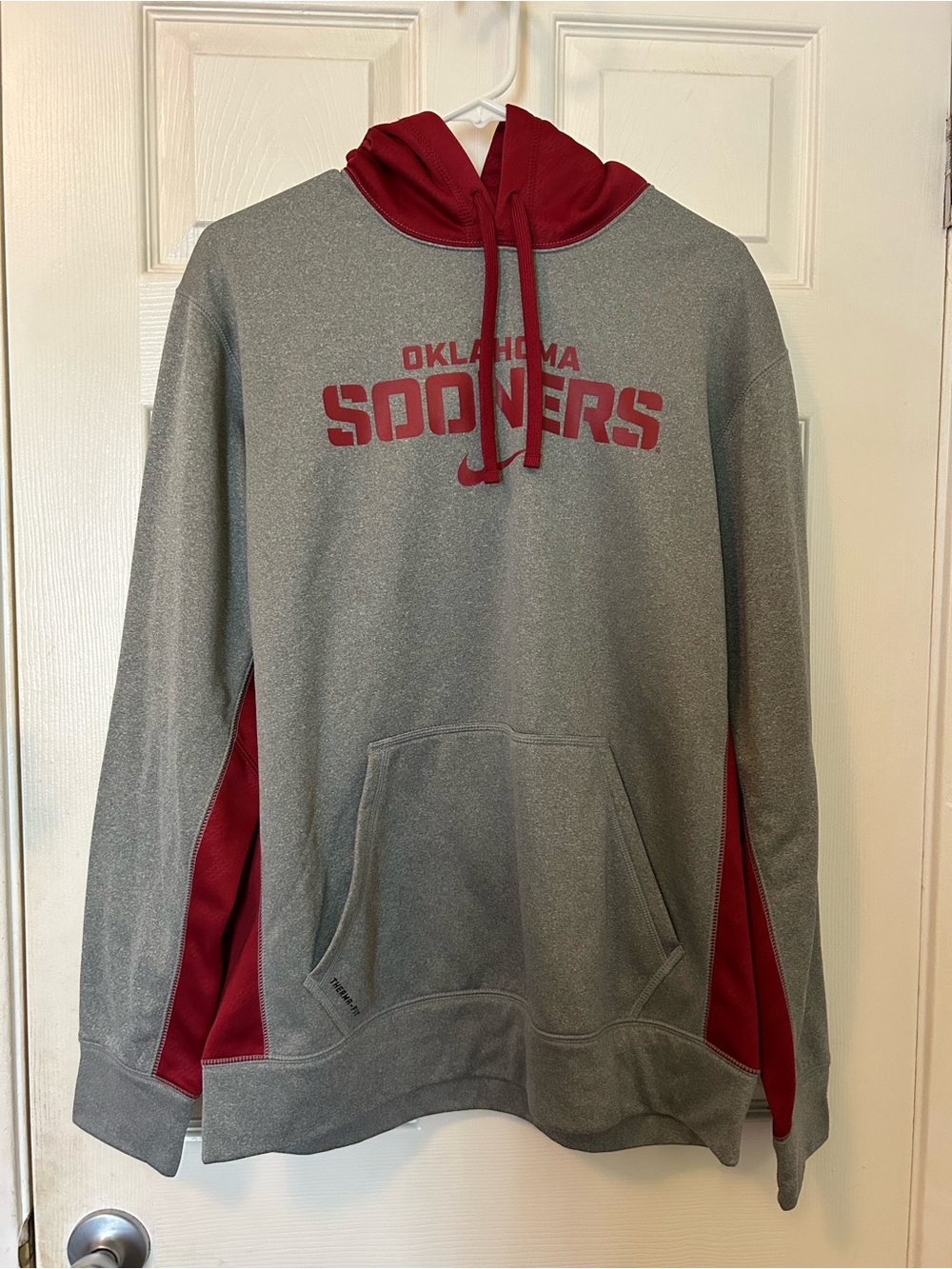 Nike Gray and Crimson Oklahoma Sooners Pullover Hoodie Therma-Fit Athleisure Men